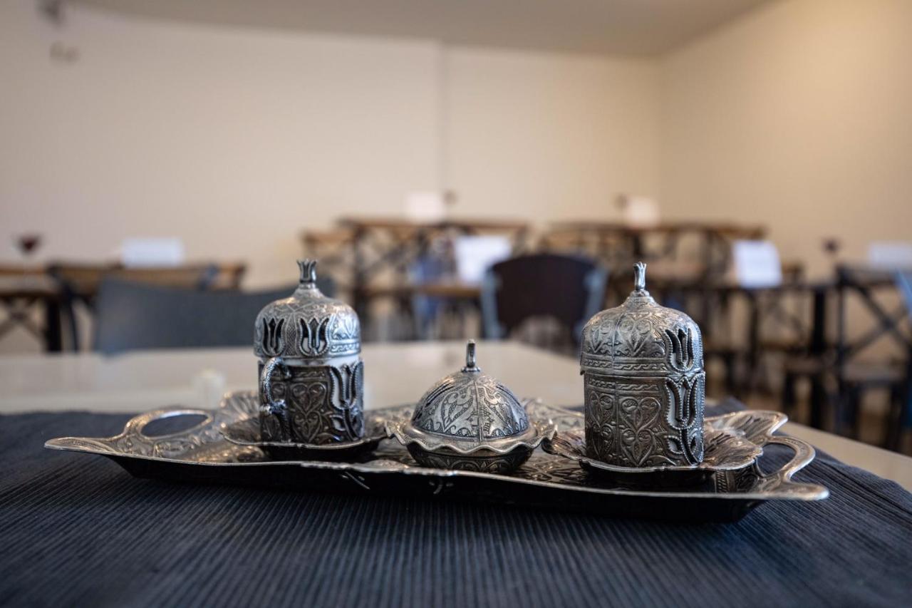 Nepliget Hotel Budapest Ngoại thất bức ảnh